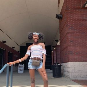 Meet your Posher, Paris